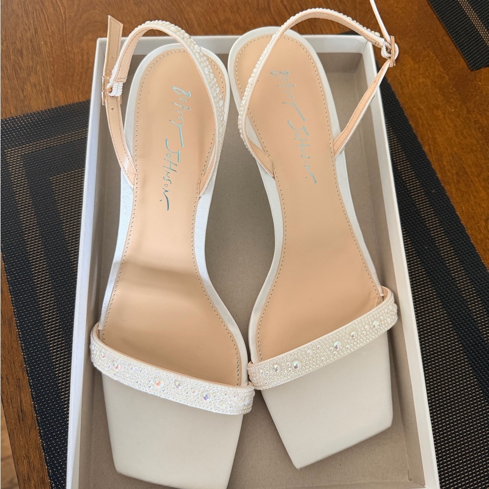 Betsey Johnson White and Cream Heels